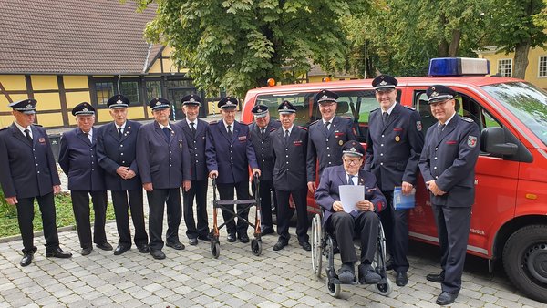 Feuerwehrveteran seit 80 Jahren im Löschzug Wiedenbrück