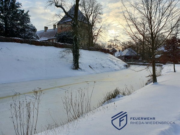 Lebensgefahr: Eisflächen nicht betreten!